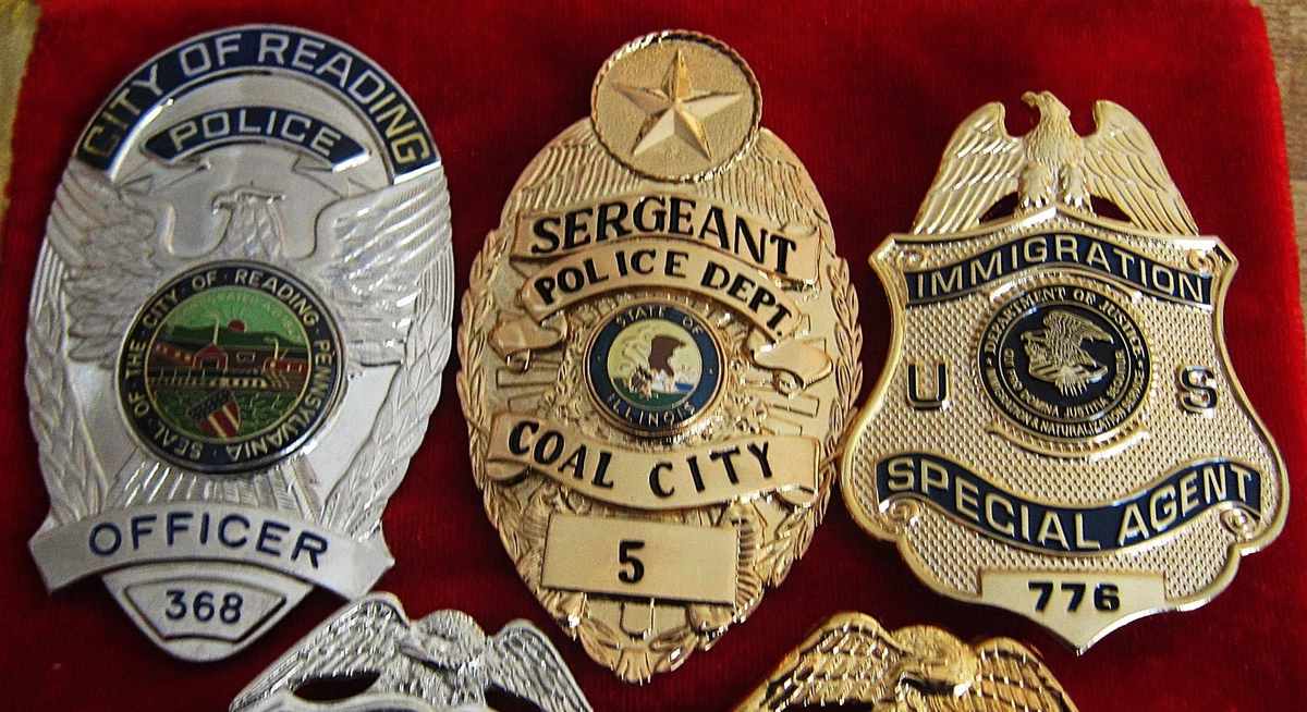 obsolete police badges, 3 von 5 Abzeichen aussuchen + 1 x patch, Angebot , TOP
