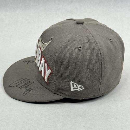 SIGNED New Era Tampa Bay Buccaneers Quincy Black, Carl Nicks Gray 59FIFTY Size 7 - Picture 8 of 16
