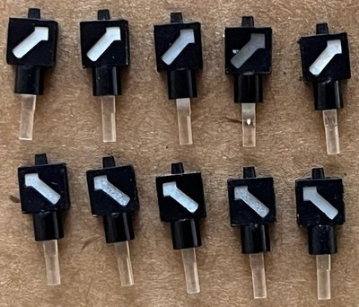 10 Stück Minitrix Weichenlaternen, 5x 66741 links, 5x 66742 rechts
