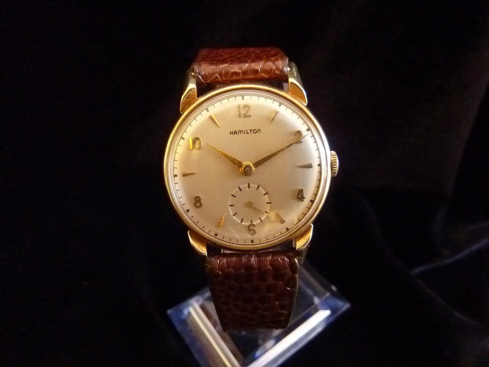 HAMILTON KIRK CALATRAVA 14K SOLID GOLD SUBSECONDS DIAL CAL 747  FANCY LUGS 40's