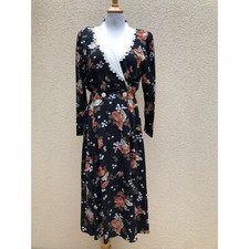 1990's floral fall colors rayon dress with exaggerated white collar