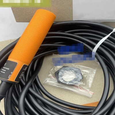 One New IFM IG0033 Proximity switch Free Shipping