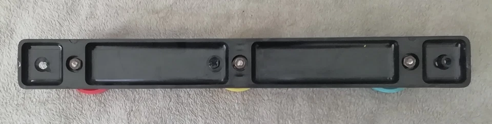 PORTE MANTEAU Années 60 70 PLASTIQUE 3 patères VINTAGE Multicolore  - Photo 3/4