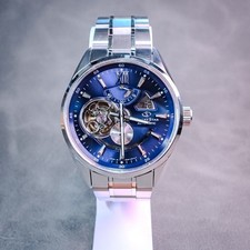 Excellent condition ORIENT STAR Automatic Open Heart Navy Dial