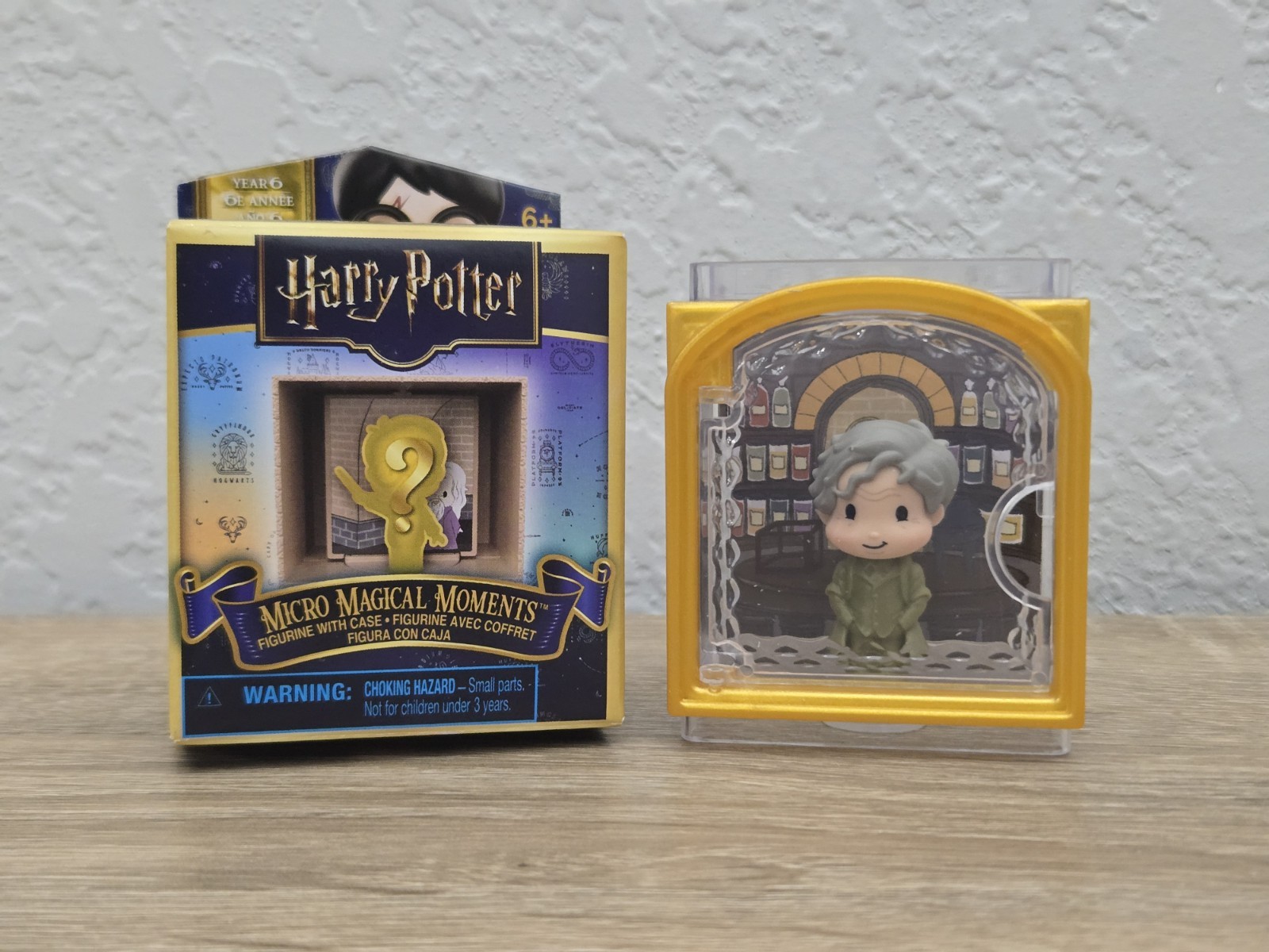Harry Potter Micro Momentos Mágicos Año 6 PROFESOR SLUGHORN Caja Ciega Figura LEER