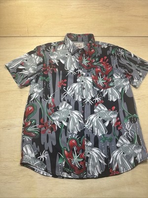 Beautiful Giant Men's Med Shirt Sleeve Button Up Hawaiian Fish AOP