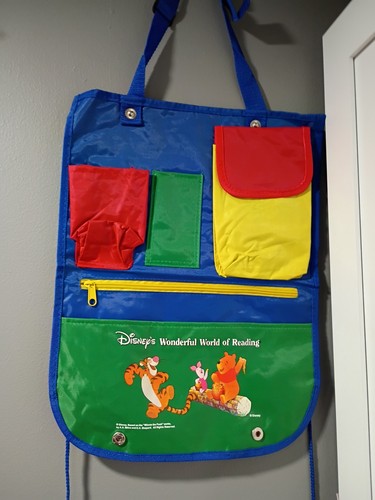 Disney winnie the pooh Wonderful World Of Reading Blue Pouch Backseat Organizer