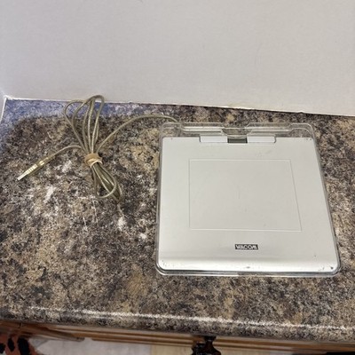 Wacom CTE-440 Silver Tablet USB No Stylus Tested Works