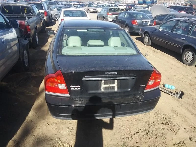 S80       2004 Door Trim Panel Rear 24489471 - Imagem 4 de 4