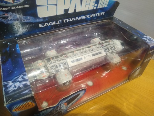 Product Enterprise Gerry Anderson Die Cast Classics Space 1999 EAGLE TRANSPORTER - Picture 11 of 14