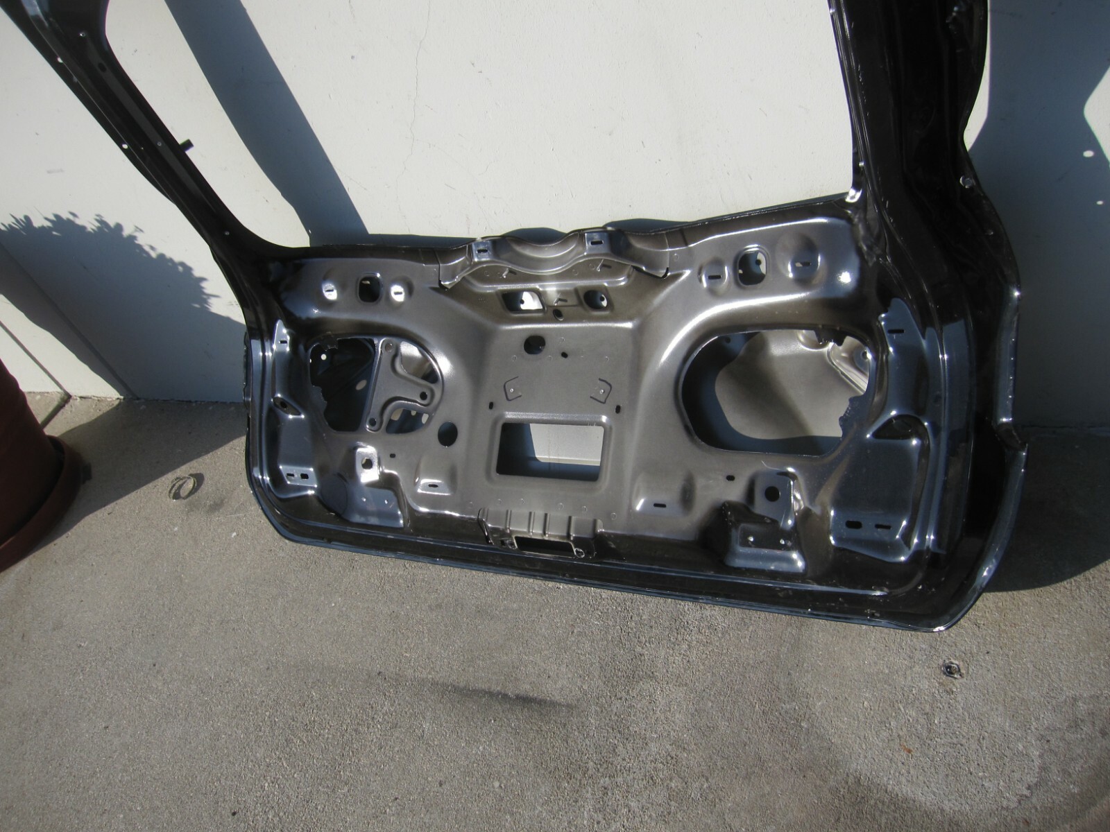 2017 2018 2019 2020 MASERATI LEVANTE REAR LIFTGATE TAILGATE OEM NON DAMAGED