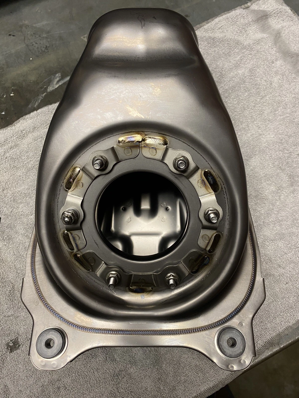 ホンダ　CRF450R 純正タンク　2018 ホンダ CRF450R 純正タンク 2018 New CRF 450R Gas Fuel Tank
