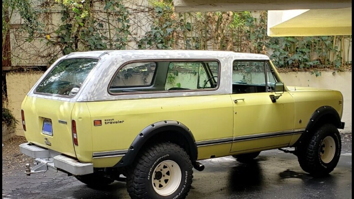 1972-1980 International Scout Pocket Style Fender Flares 1972-1980 International Scout Pocket Style Fender Flares