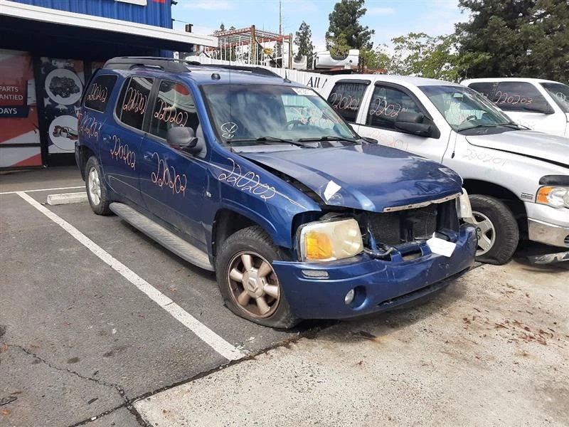 Tanque de combustible 05-06 GMC Envoy XL 15190488 Foto 3 de 4