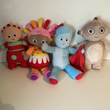In The Night Garden Bundle Soft Plush Toys x 4 Talking Upsy Daisy Iggle Piggle