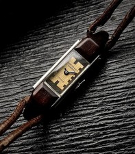 1930s Boucheron London Ladies watch 8146 wooden lugs by Encausse & Krasker