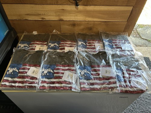 Lot of 8 Duck Commander T-Shirts New Patriotic Moss Flag Men's T Shirts Size Sm