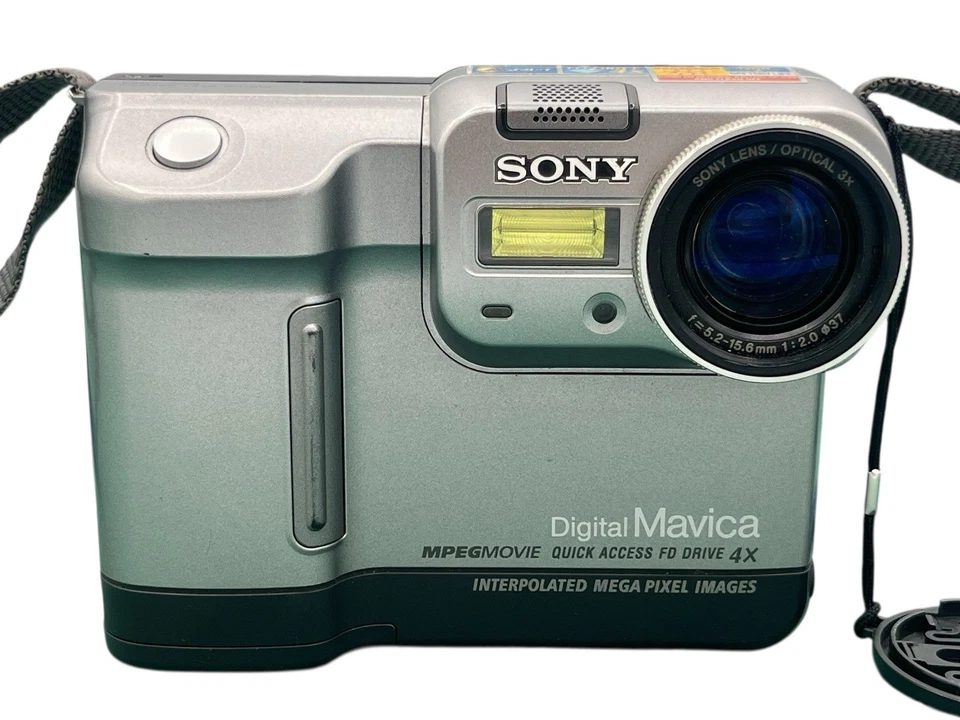 Sony Digital Still Camara MVC-FD83 - Image 3 of 4