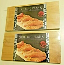2 Western Red Cedar Grilling Planks Skookum Brand set of 2 Brand New NIP (L20)