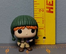 Funko Pocket Pop Harry Potter Vacaciones Ron Weasley Juguete Mini Figura Oreja Gorro