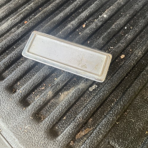 1978-1996 FORD BRONCO TAILGATE RELEASE HANDLE OEM F4TB-98431B34-AA - Foto 1 di 5