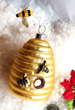Christmas Ornament BEEHIVE w/ BUMBLEBEES  Bee Gold Hive GLITTER GLASS 3.5"