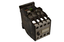 Siemens Relay Contactor 3TH4040-0A 110V Coil 4 NO Contacts