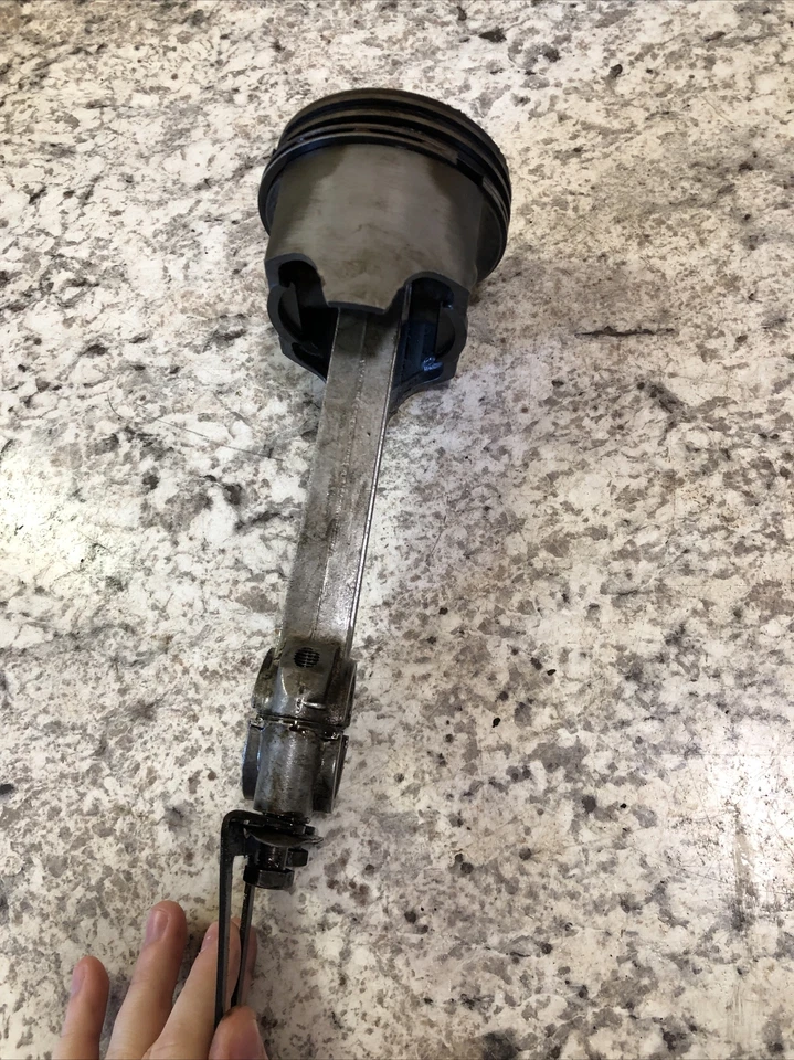 Cucharón de varilla de conexión de pistón Sears SS15 Briggs and Stratton OEM Foto 3 de 4