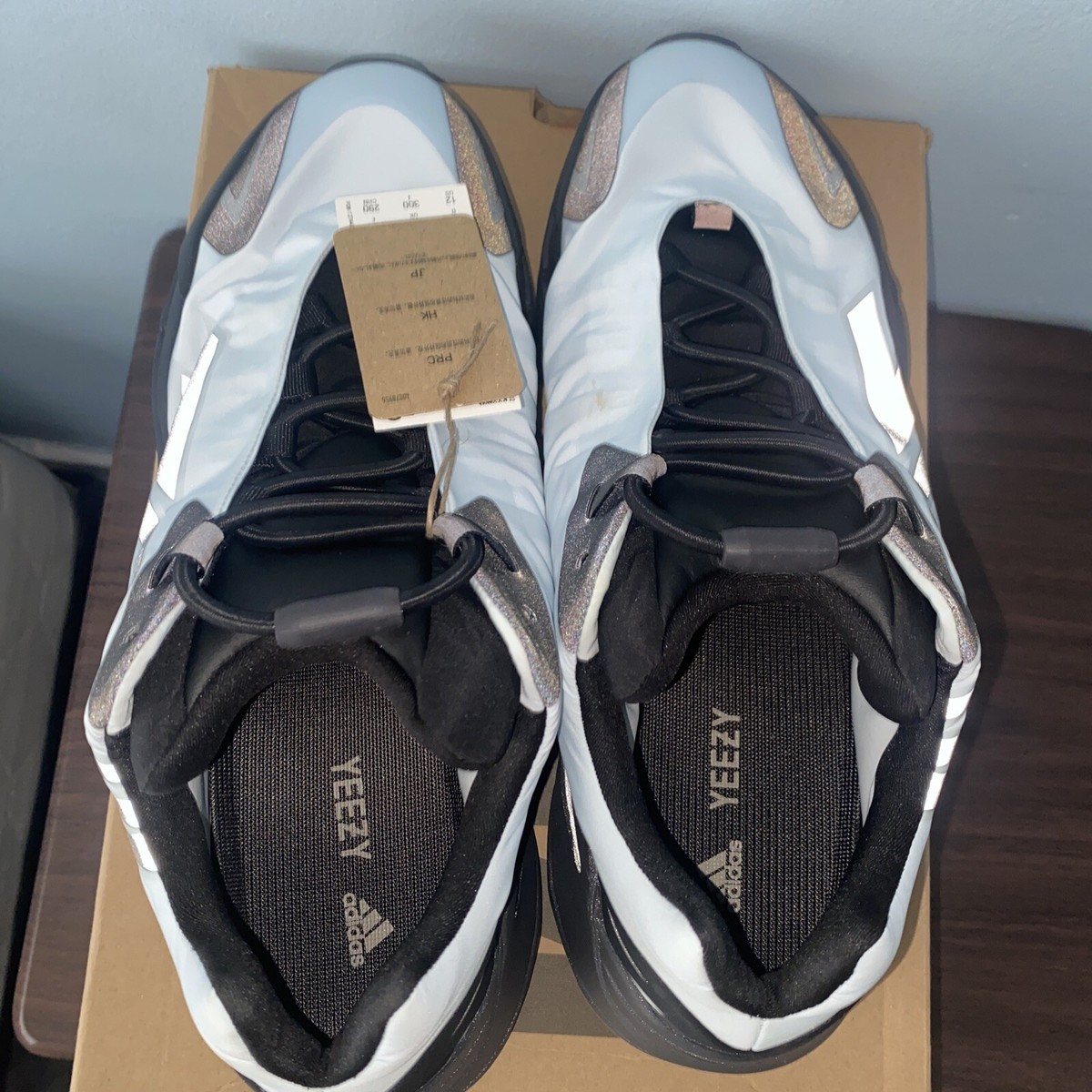Adidas Yeezy Boost 700 MNVN Blue Tint GZ0711 Men's Size 12