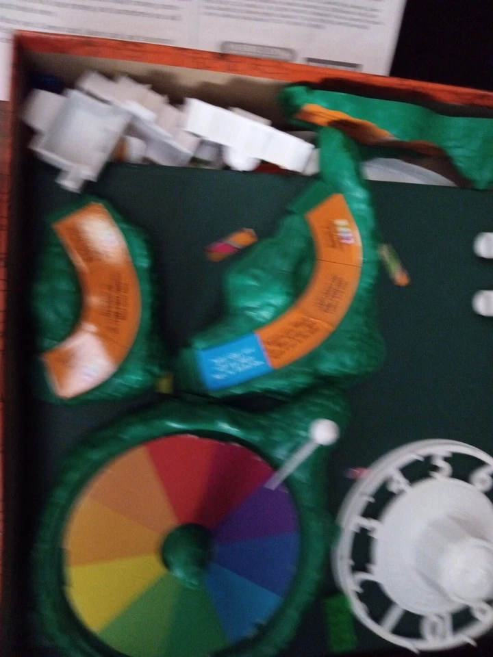 The Game of Life The Simpsons Edition, Milton Bradley, 2004,  - Image 4 of 4