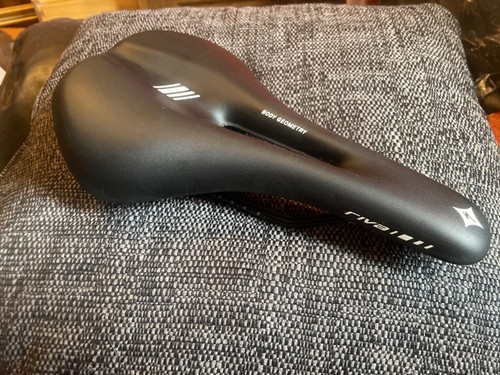 specialized riva saddle
