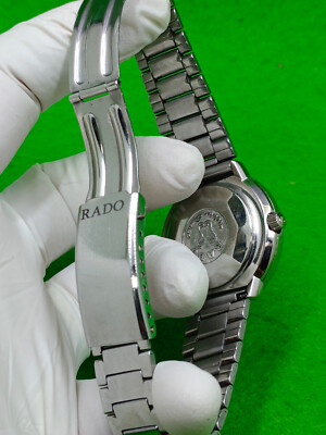 vintage RADO COSMO TRAVEL V202 WATCH AUTOMATIC Date Indicator 25