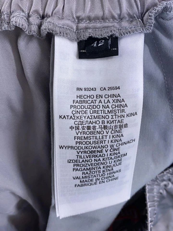 Pantalón cargo DIESEL detalle acanalado satinado plateado 42 Foto 4 de 4