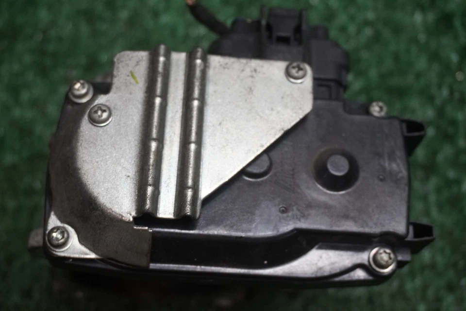 2009 2010 2011 MITSUBISHI Galant 2.4L ENGINE THROTTLE BODY OEM 127K Miles 141846 - Image 4 of 4