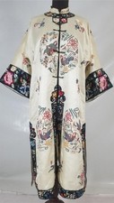 Vintage Chinese Embroidered Bird  Lotus Pond Motif Silk Robe