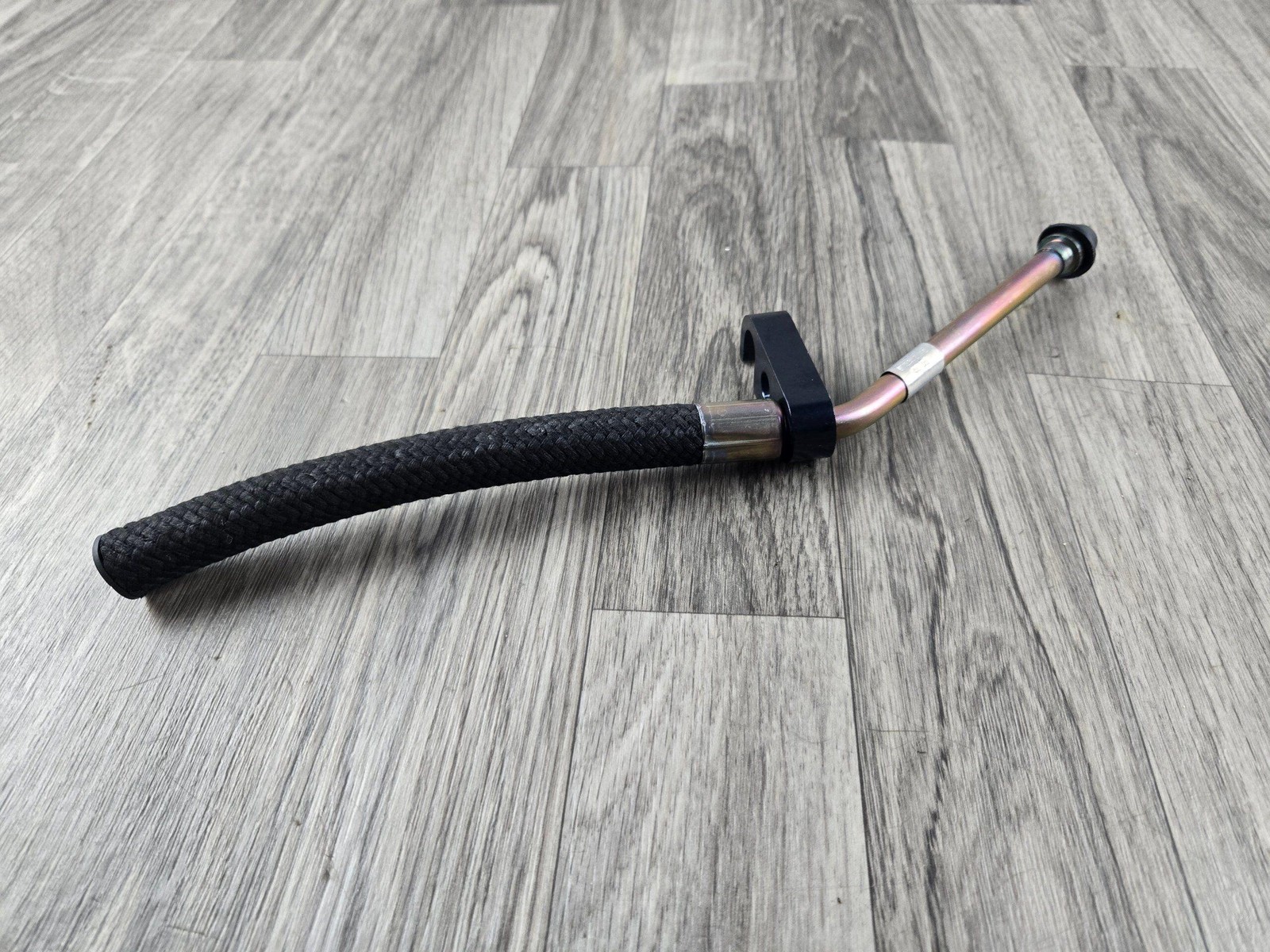 Rolls Royce & Bentley Pipe Cooler Reservoir PH23586PE
