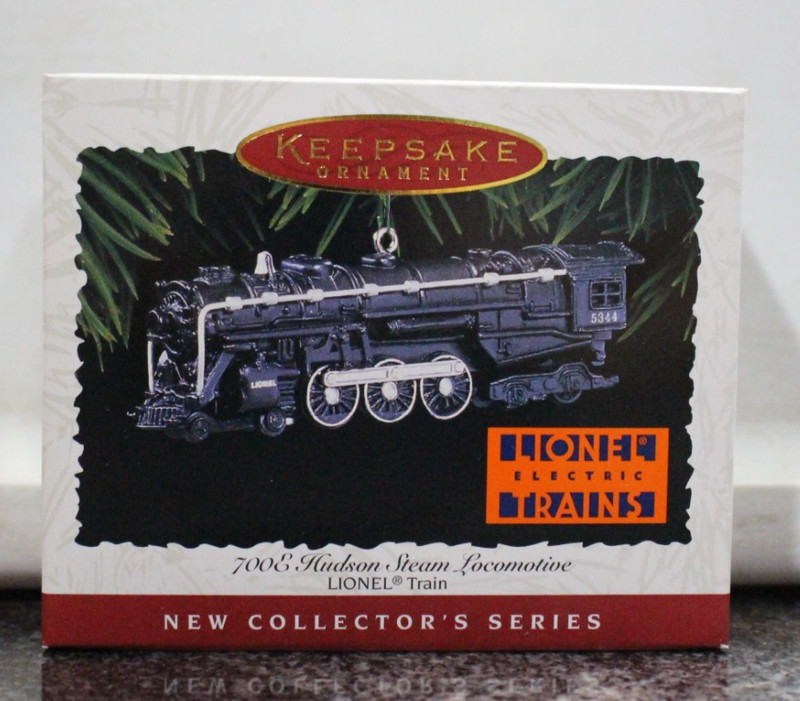 HALLMARK KEEPSAKE ORNAMENT " 700 E HUDSON STEAM LOCOMOTIVE"