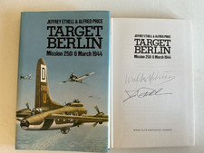 "Target Berlin" signé 2 pilotes WW2 Luftwaffe W Schuck & USAAF J Peterburs