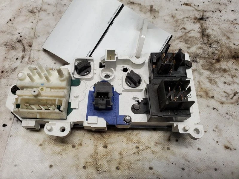 2005-2014 Ford Van Econoline E350 A/C Heater Climate Control DUAL AC - Image 2 of 3