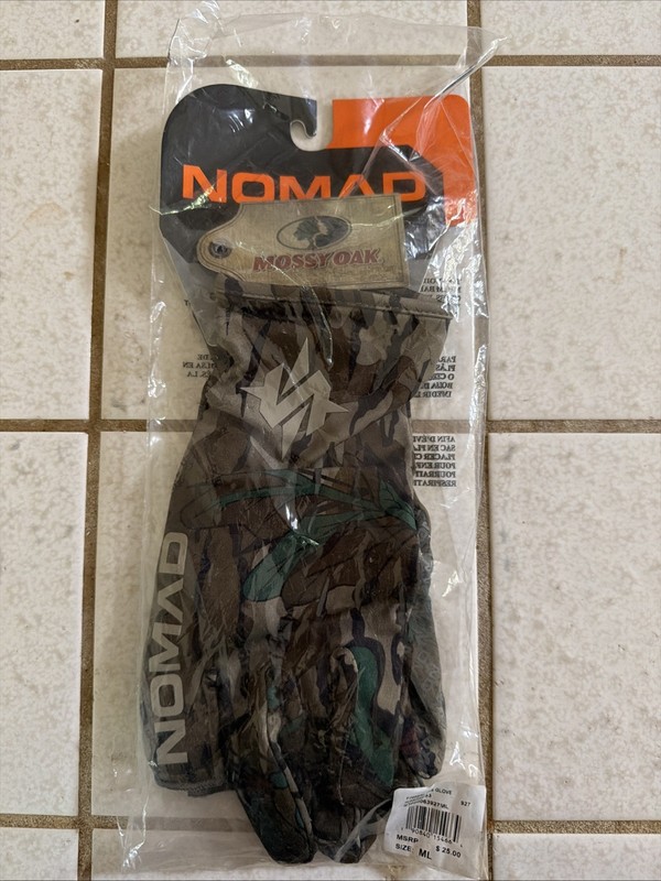 Nomad Hunting Gloves. Fingerless Gloves. Size ML. Brand New