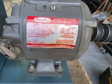Dayton 1/2 HP capacitor start general purpose 115V 7.8A 1725 RPM motor 5K450B