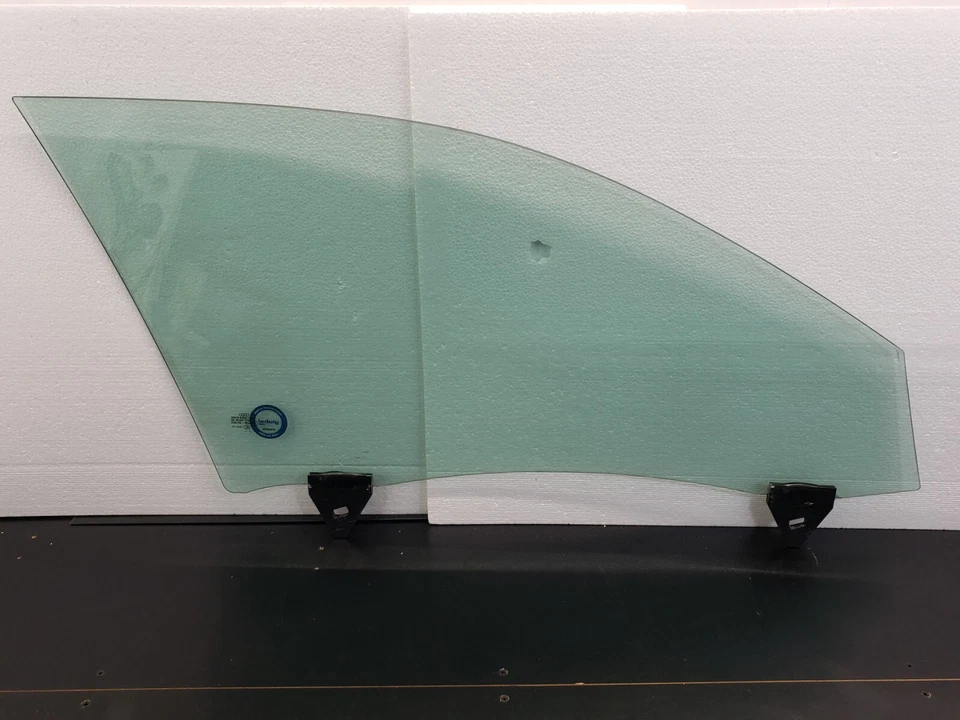 Audi A4 Quattro 2002-2008 puerta delantera izquierda ventana cristal OEM 8E0845021D Foto 2 de 4