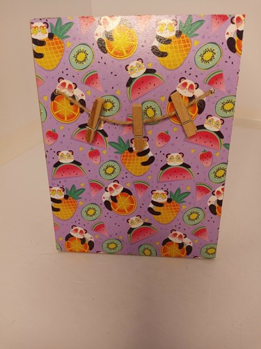 Fruchtiger Panda mit Glitzer Bilderrahmen & 3 Clips/Ständer auf Rückseite 8"x 6" *NEU mit Defekt* - Bild 2 von 4