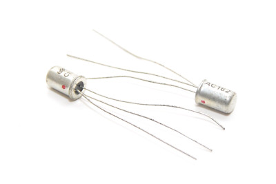 2x Vintage MIL spec PNP Germanium Transistor Siemens type AC162, TO-1 Case, NOS