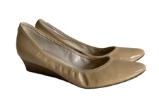 Cole Haan Grand Os Wedge Pumps Womens Sz 7.5 Tan Shoes Beige Neutral Patent