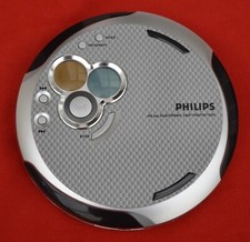 AX5301/05Z PHILIPS CD PLAYER - POWERING FINE - CD NOT PLAYING - SPARES / REPAIRS