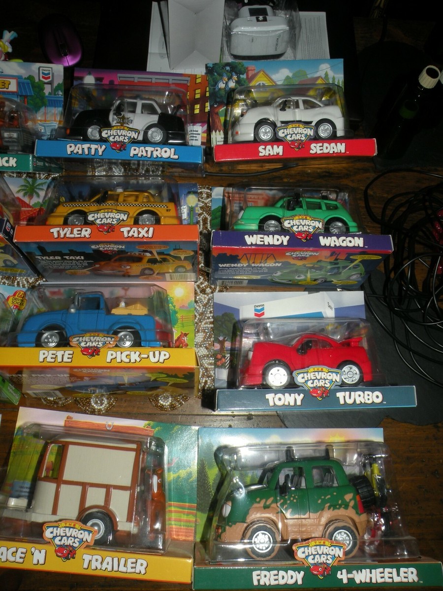 First 35 Chevron Cars all Mint in Boxes Cars #1 - #34 and LE-1