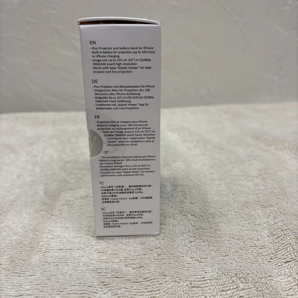 Aiptek Mobile Cinema i20 Apple iPhone 3GS, iPhone iPhone 4 and 4S iPad & iPad2 - Image 4 of 4