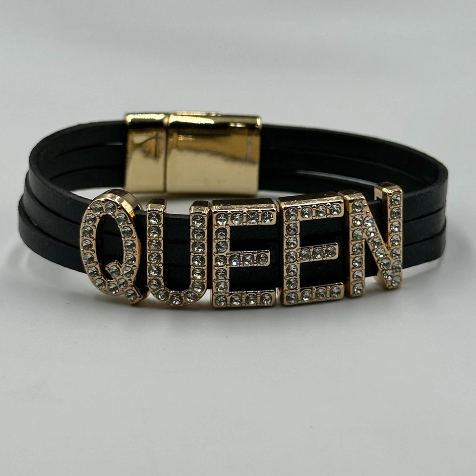 Pulsera Queen Tono Dorado Cuero Negro Banda Estrás Letra Cierre Magnético Foto 2 de 4