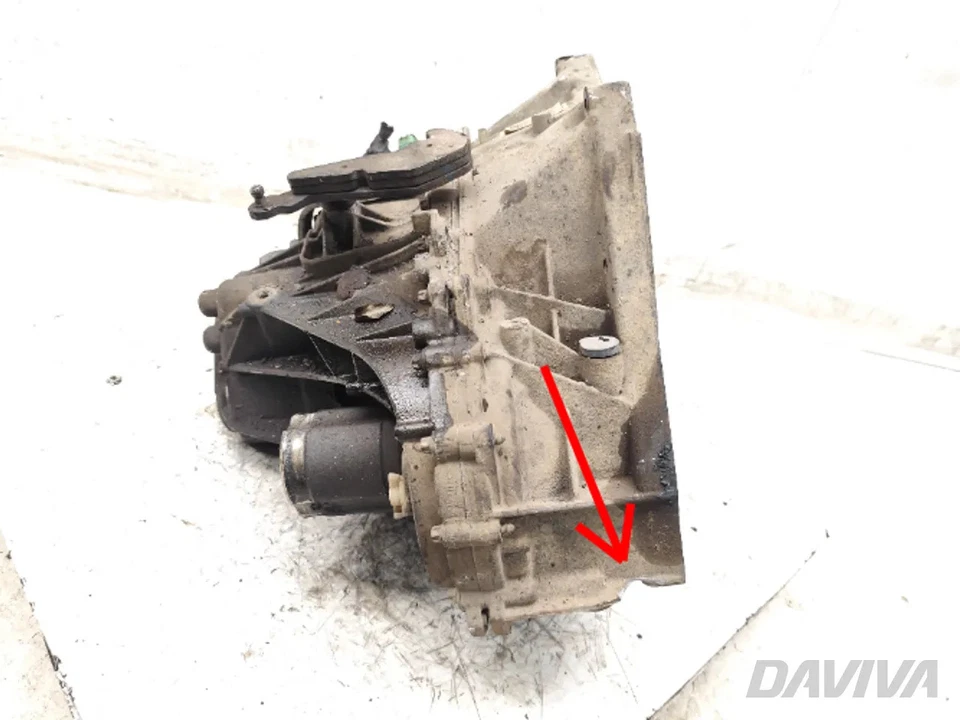 Nissan X-Trail 6-Gang-Schaltgetriebe 2.0 FWD Benzin 103kW (140 HP) 7701700558 - Image 3 of 4